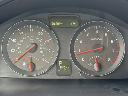 Used 2010 Volvo S40 2.4i FWD image 34