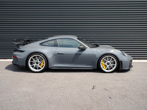 Certified 2026 Porsche 911 GT3 w/ Weissach Package RWD image 23