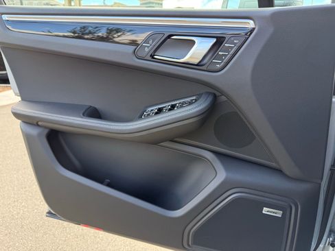 Certified 2026 Porsche Macan image 26