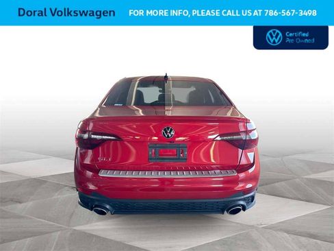 Certified 2023 Volkswagen Jetta GLI Autobahn image 7