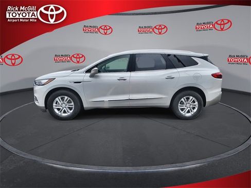 Used 2019 Buick Enclave Essence image 5