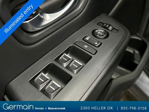 Used 2025 Honda Pilot EX-L image 20