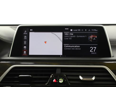 Used 2020 BMW 750i xDrive w/ Executive Package AWD/4WD image 18
