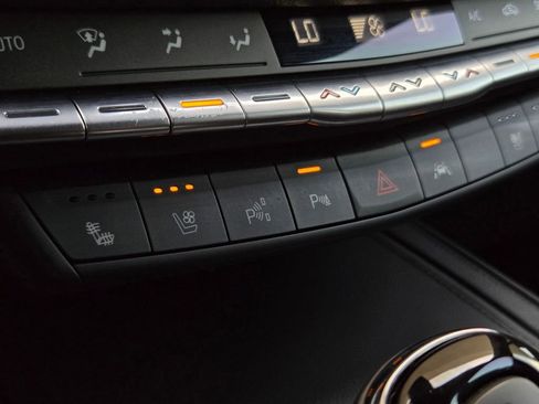 Certified 2023 Cadillac XT4 Sport image 22