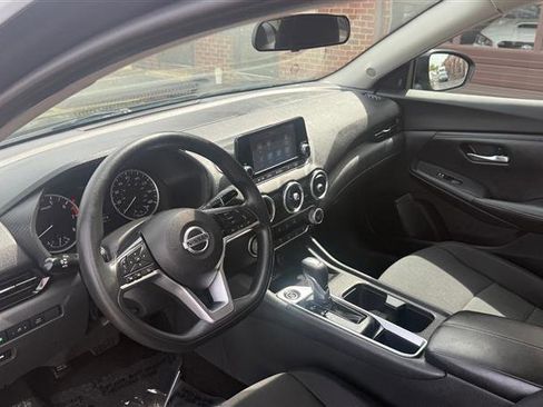 Used 2020 Nissan Sentra S image 28