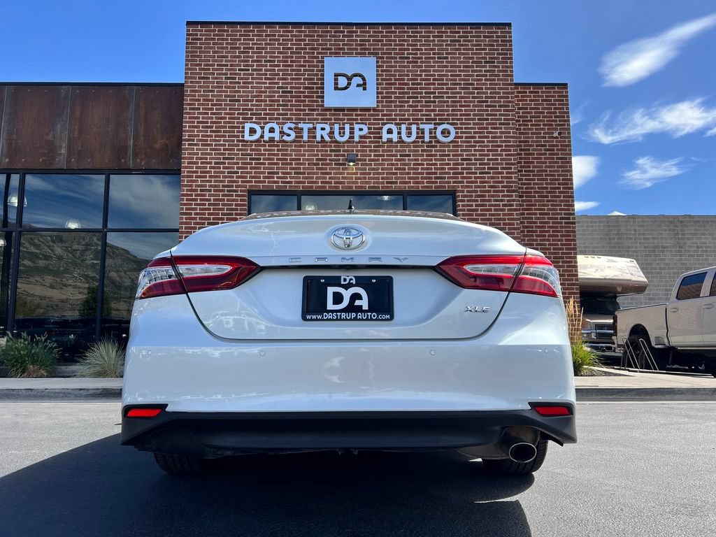 Used 2019 Toyota Camry XLE w/ Driver Assist Package FWD image 5