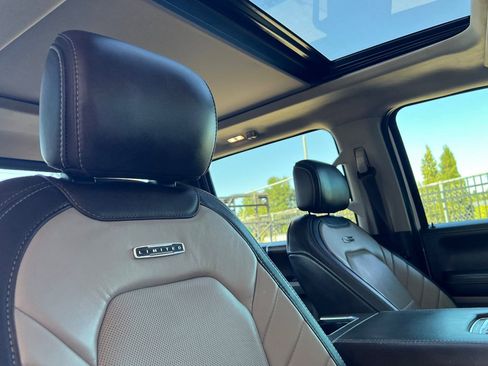 Used 2019 Ford F350 Limited AWD/4WD image 17