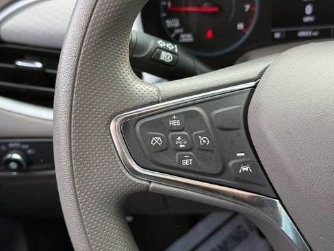 Used 2024 Chevrolet Malibu LT image 19