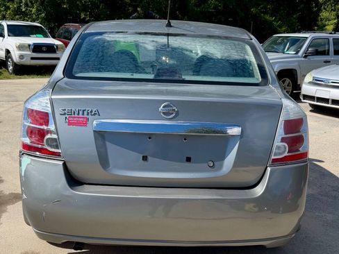 Used 2010 Nissan Sentra 2.0 FWD image 3