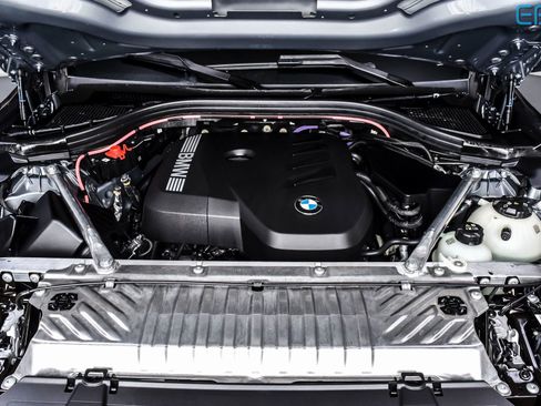 Used 2025 BMW X3 xDrive30i w/ Convenience Package image 11