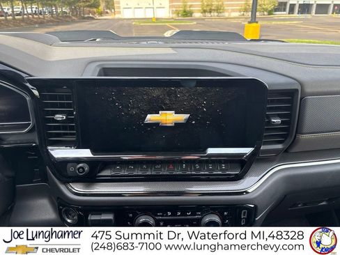 Certified 2023 Chevrolet Silverado 1500 ZR2 w/ Technology Package AWD/4WD image 8