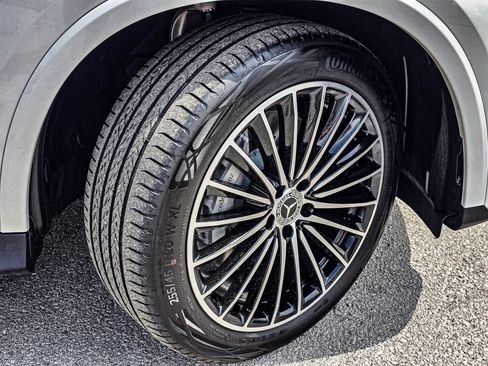 Used 2026 Mercedes-Benz GLC 300 4MATIC image 9