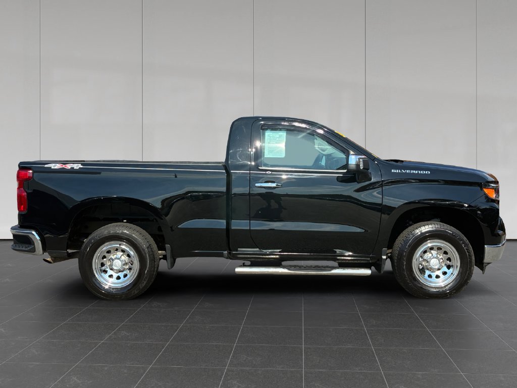 Used 2022 Chevrolet Silverado 1500 W/T w/ WT Value Package AWD/4WD image 7