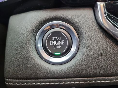 Used 2023 Chevrolet Colorado LT w/ LT Convenience Package II image 30