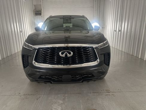 Certified 2023 INFINITI QX60 Luxe image 2