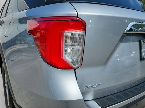 Used 2023 Ford Explorer XLT w/ Equipment Group 202A AWD/4WD image 43