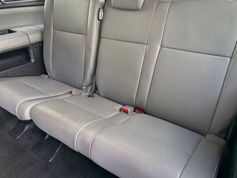 Used 2018 Toyota Sequoia Platinum w/ Carpet Mat Package AWD/4WD image 20