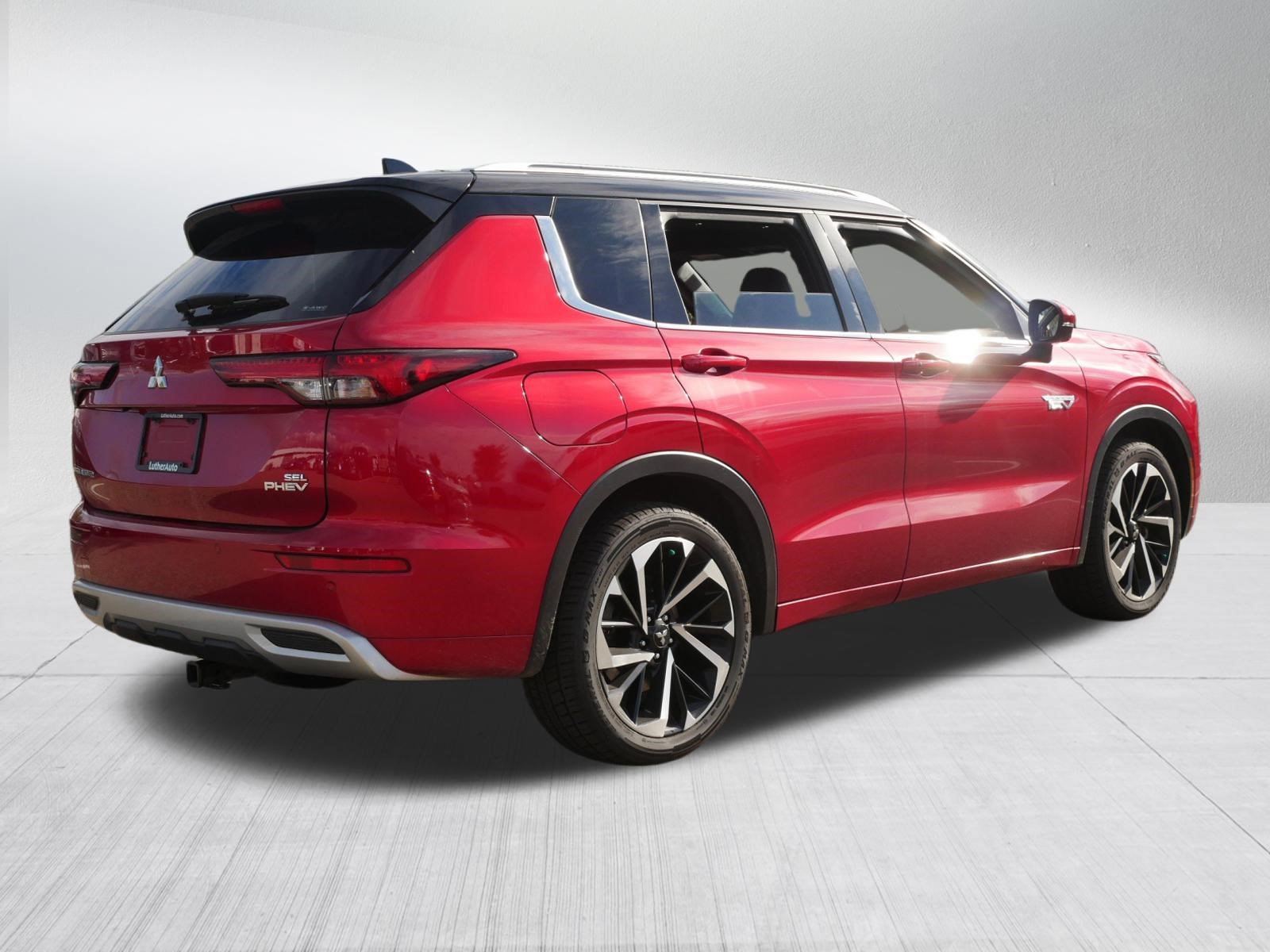 Used 2023 Mitsubishi Outlander SEL AWD/4WD image 7