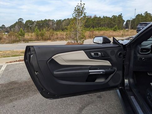 Used 2024 Ford Mustang Premium image 54