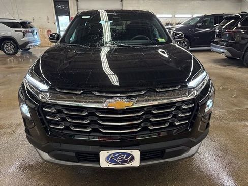 New 2026 Chevrolet Equinox LT AWD/4WD image 2