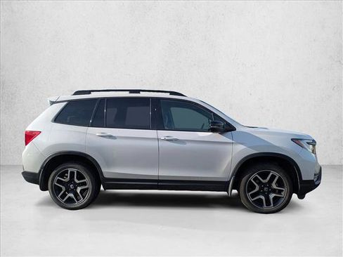 Used 2023 Honda Passport Elite image 4