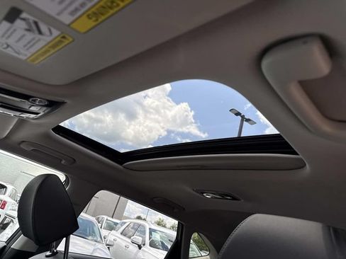 Used 2026 Kia Seltos EX w/ EX Sunroof Package FWD image 16