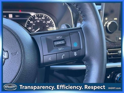 Certified 2025 Nissan Pathfinder SL w/ SL Premium Package image 24