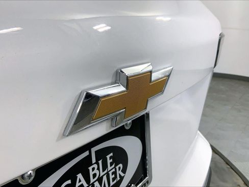 Used 2025 Chevrolet Equinox LT FWD image 29