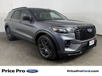 Used 2025 Ford Explorer ST-Line w/ ST-Line Street Pack