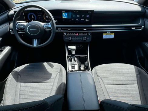 New 2026 Hyundai Santa Cruz SE image 10
