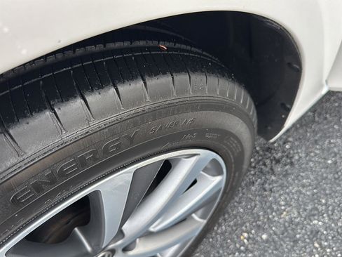 Certified 2021 Lexus ES 350 w/ Accessory Package image 37