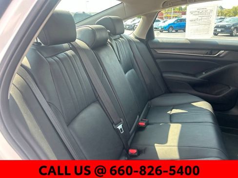 Used 2020 Honda Accord Touring image 9