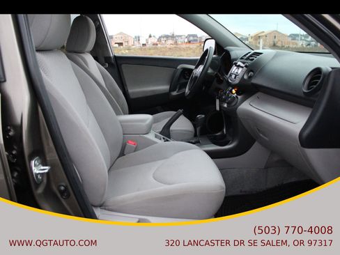 Used 2011 Toyota RAV4 4WD image 20