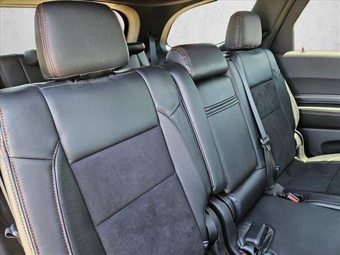 Used 2023 Dodge Durango GT w/ Blacktop Package RWD image 12
