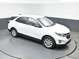Used 2021 Chevrolet Equinox LS w/ LS Convenience Package 360° Tour