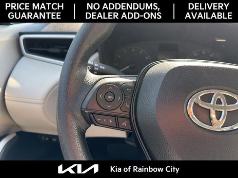 Used 2024 Toyota Corolla Cross L image 15