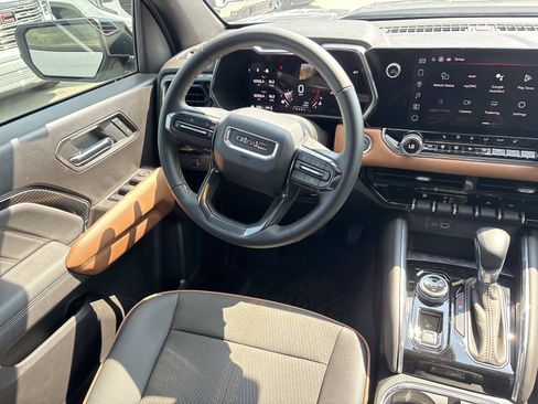 Used 2026 GMC Canyon AT4 AWD/4WD image 28