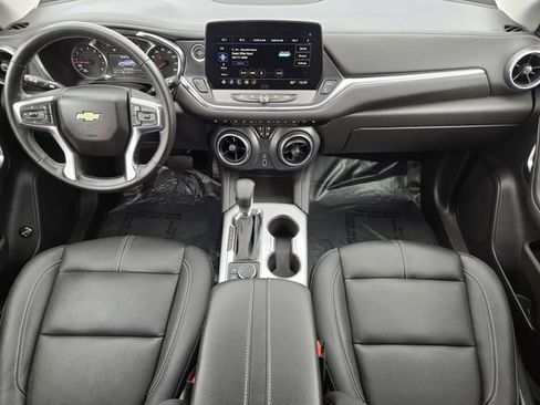 Used 2024 Chevrolet Blazer LT FWD image 25