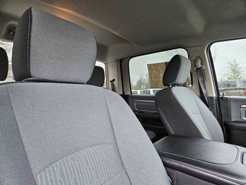 Used 2023 RAM 1500 Classic SLT image 13