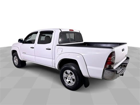 Used 2013 Toyota Tacoma PreRunner w/ SR5 Pkg image 6