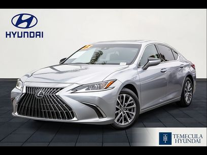 Used 2025 Lexus ES 350 w/ Accessory Package (Z2)