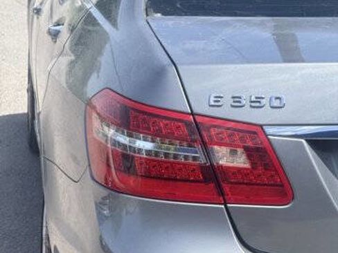 Used 2013 Mercedes-Benz E 350 BlueTEC Sedan image 20