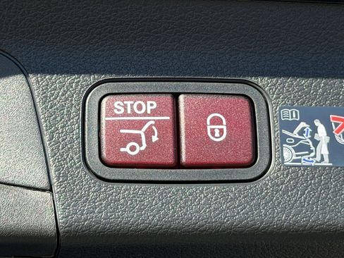 New 2026 Mercedes-Benz GLS 450 4MATIC image 14