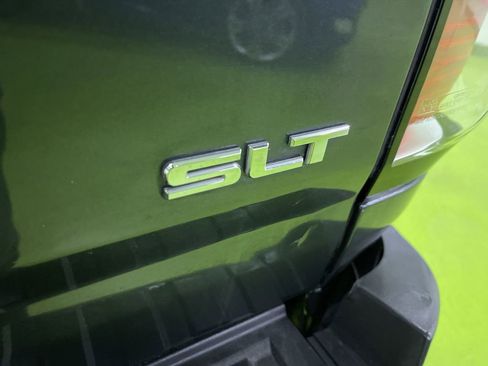 Used 2016 GMC Canyon SLT image 14