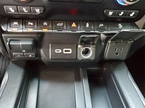 Used 2020 GMC Sierra 1500 AT4 w/ AT4 Premium Package image 25