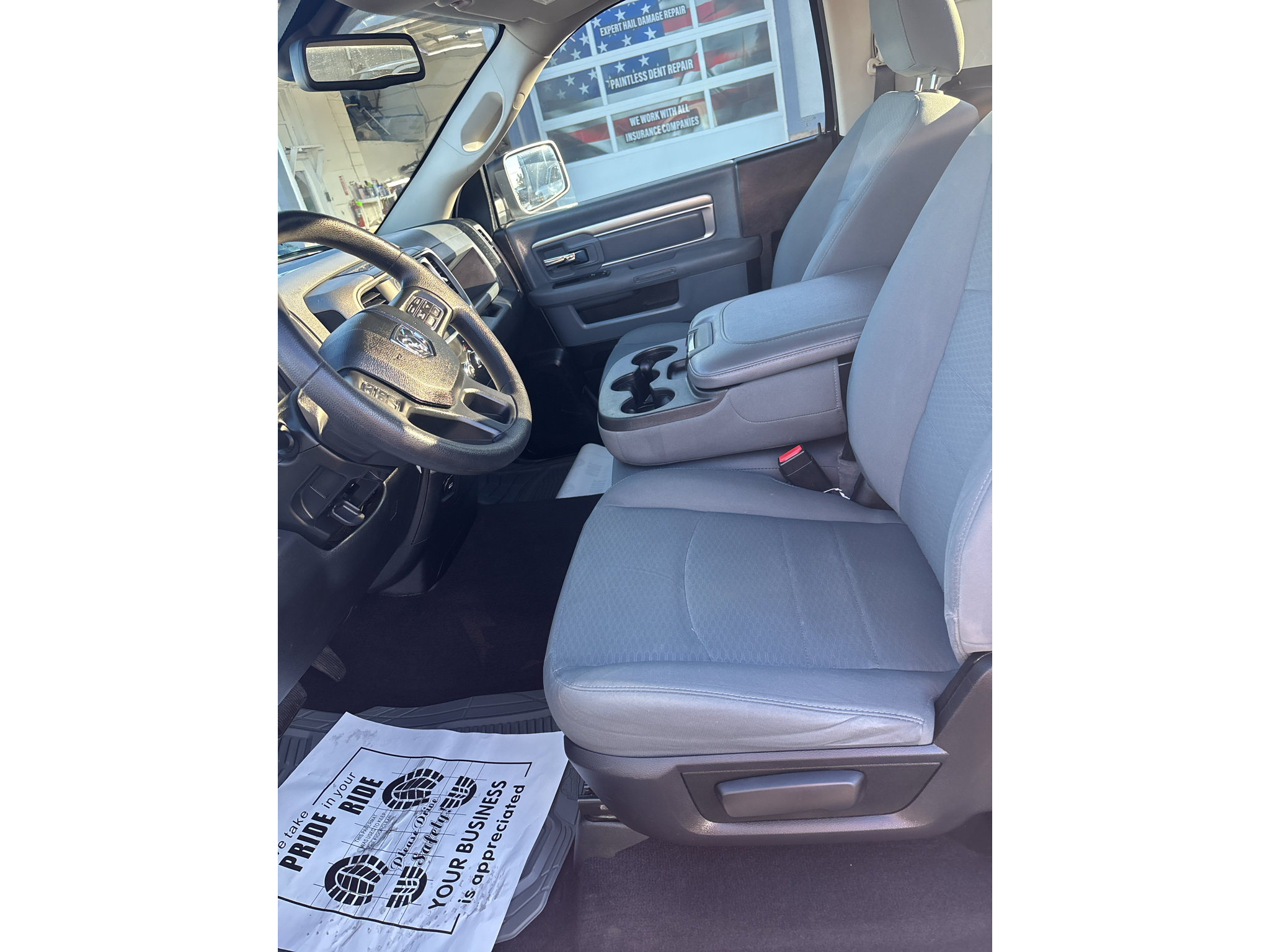 Used 2018 RAM 1500 Express RWD image 11