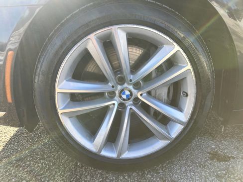 Used 2016 BMW 750i xDrive image 9