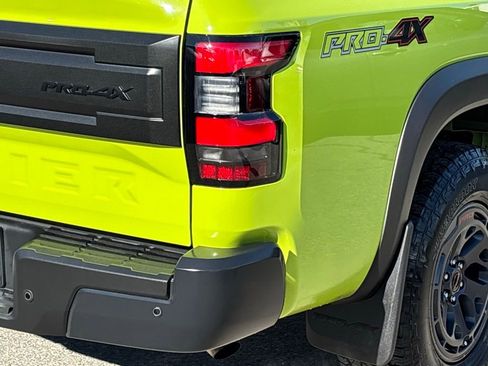 Used 2026 Nissan Frontier PRO-4X w/ Pro Premium Package image 6