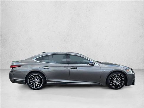 Used 2018 Lexus LS 500 F Sport w/ Accessory Package (Z2) image 4