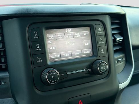 Used 2022 RAM 1500 Big Horn AWD/4WD image 14